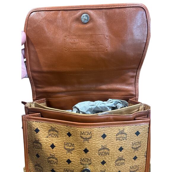 MCM Made In Germany, Authentic Large VISETOS Messenger bag - Picture 11 of 15